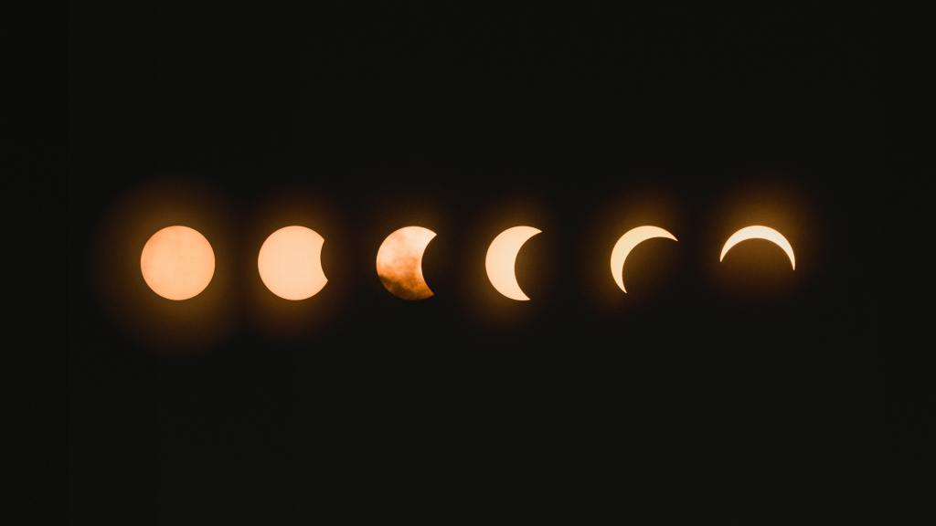Setting Your Goals with The Moon’s&nbsp;Phases