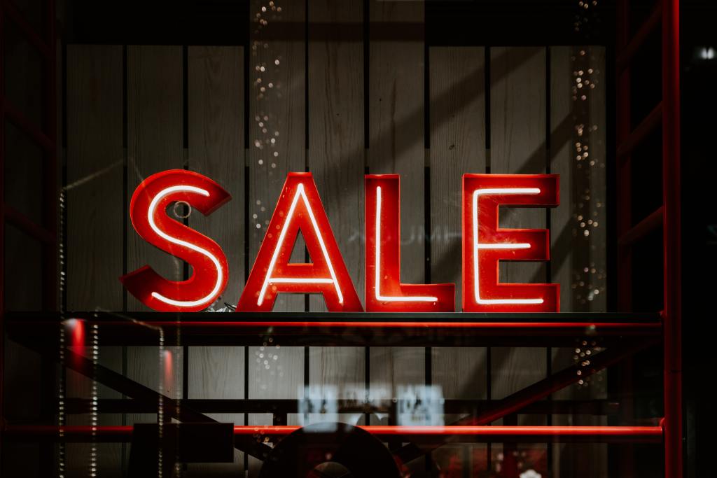 How to not buy ALL the things for self-development (Unless you want&nbsp;to)